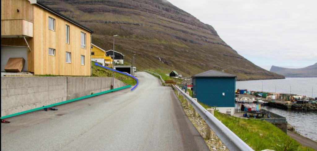 Villagepath-between-Árnafjørður-Toftaskarð-Katlarnir-Áarskarð-Árnafjørður-hiking-startingpo