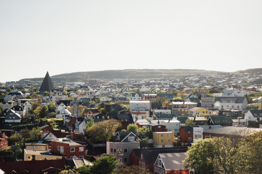 Handilsgøtan (shopping street)